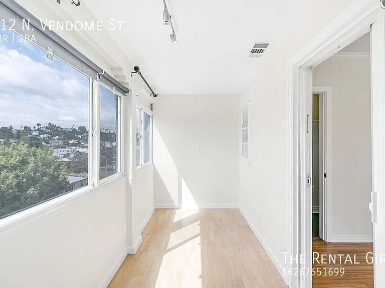 612 N Vendome St — Photo 16