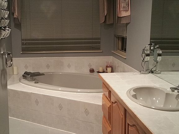 2nd image of 1060 Joanwood Dr
