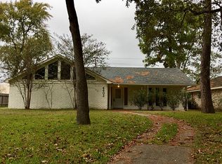 4602 Christopher Pl, Houston, TX 77066