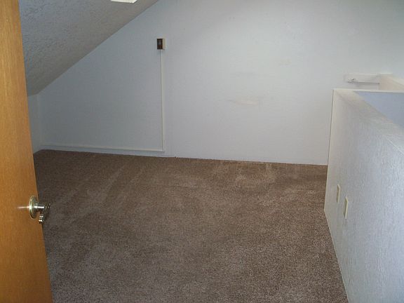 2nd image of 1815 4th St APT A