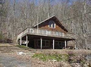 33 Mud Pond Rd, Gaylordsville, CT 06755