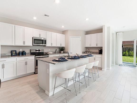 Striking kitchen
