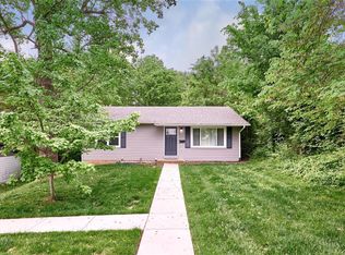 1619 Sunset Dr, Saint Charles, MO 63301