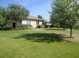 N1498 Lawn Rd, Pulaski, WI 54162