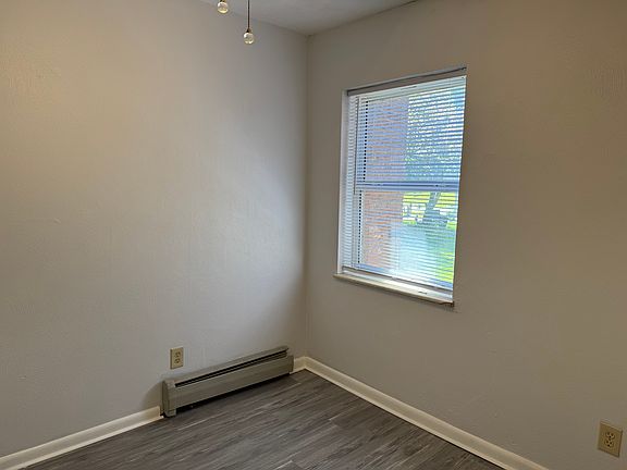 4th image of 107 E Erie Ave #3