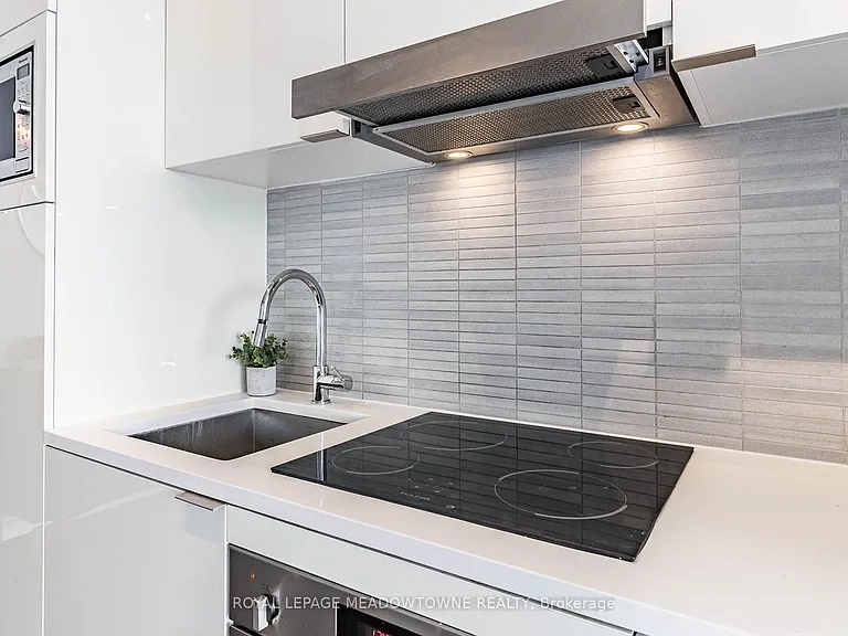 170 Bayview Ave #1902 — Photo 20