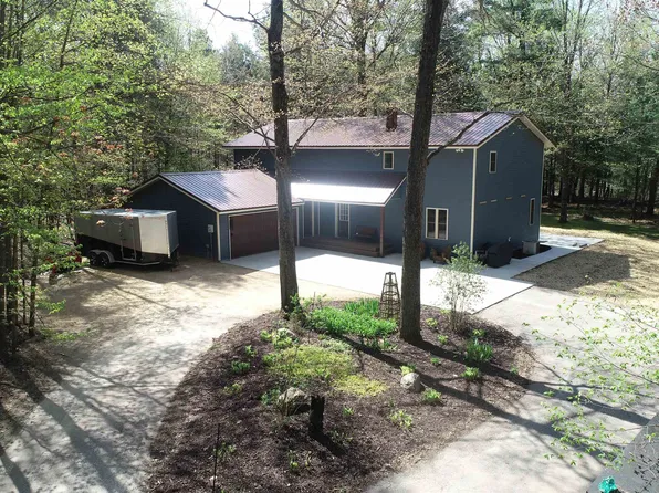 N6954 Sunrise Ave, Shawano, WI 54166