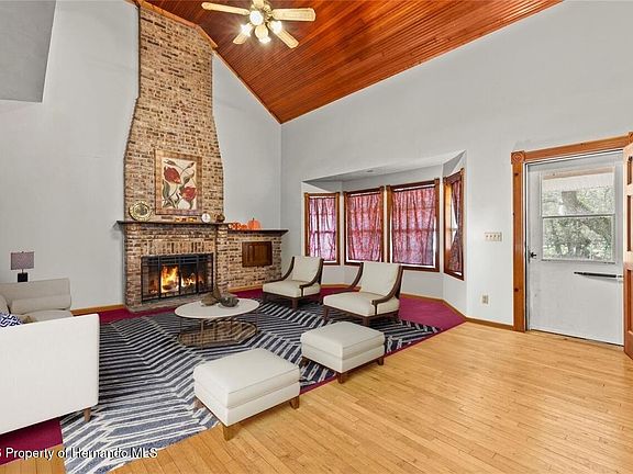 4th image of 11419 Raschke Run