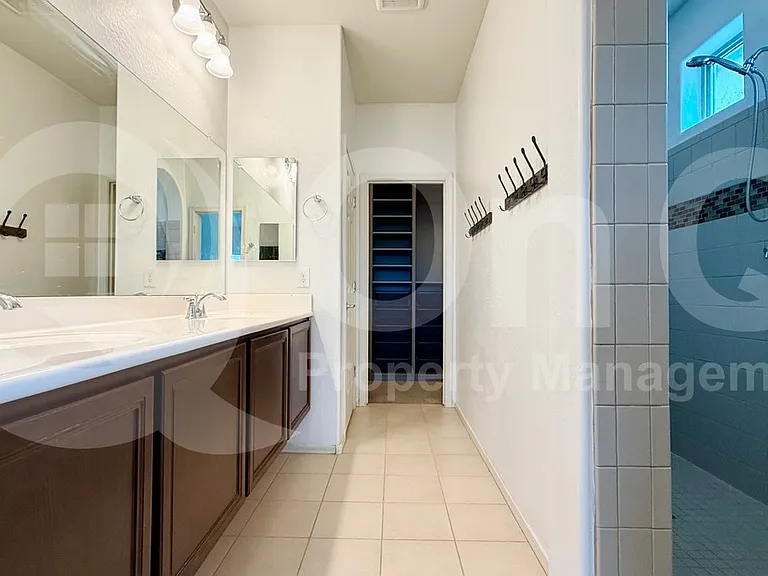 27878 N 175th Dr — Photo 9