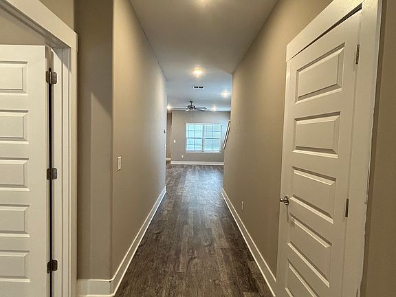 4th image of 2163 Welltown Ln