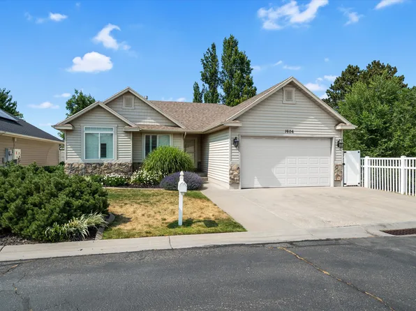 1606 W Seneca Dr, Roy, UT 84067