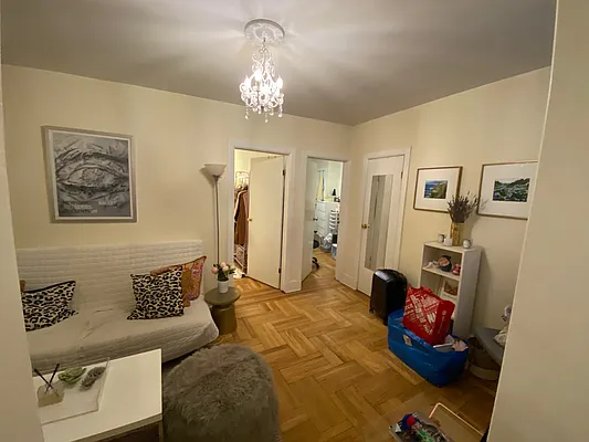 Rented by Oxford Property Group | media 34