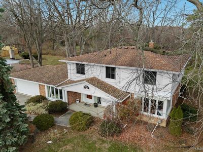 3092 Woodland Ridge Dr, West Bloomfield, MI, 48323