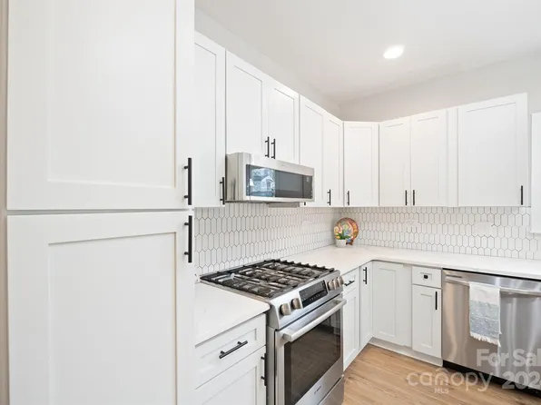 810 Oval St, Kannapolis, NC 28081