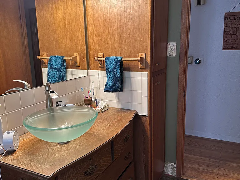 1241 Linden St — Photo 10