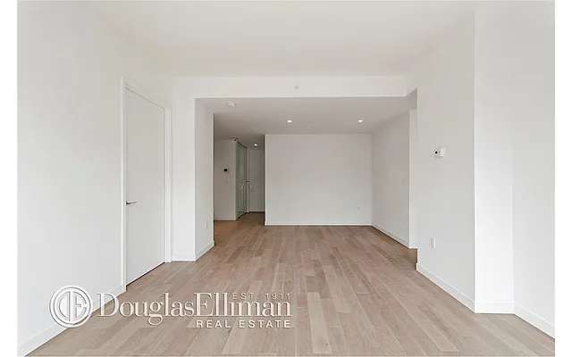 Rented by Douglas Elliman | media 16