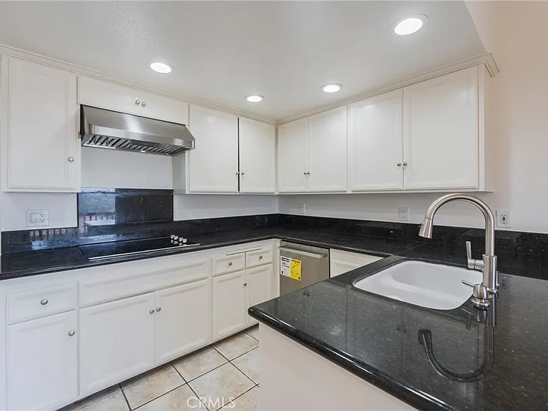 37 Cottonwood Cir — Photo 5