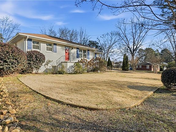 4th image of 1394 N Druid Hills Rd