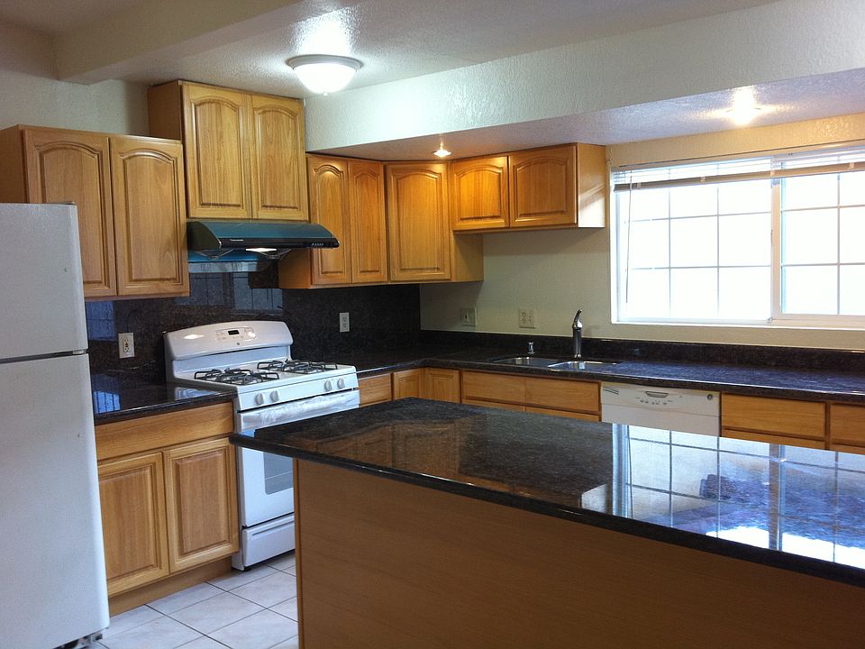 1st image of 2102 Nottoway Ave
