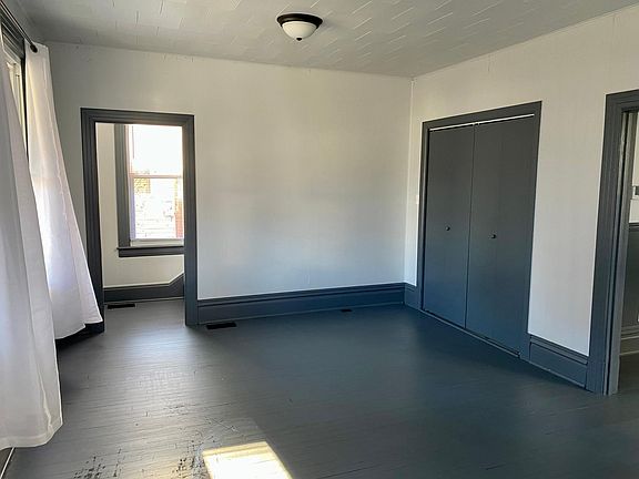 4th image of 1422 23rd St