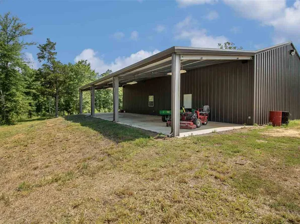 117 Hurst Webb Dr, Florence, MS 39073