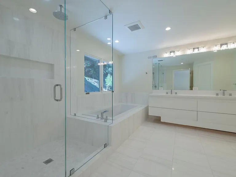 344 Laurel Way — Photo 12