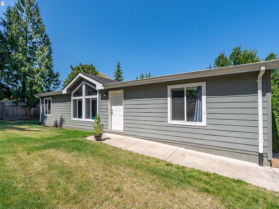 1st image of 32080 NW Meadow Dr