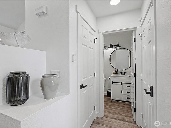 4th image of 19129 110th Place SE