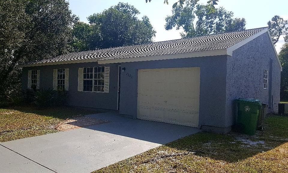 1st image of 2382 SE Surrey Pl