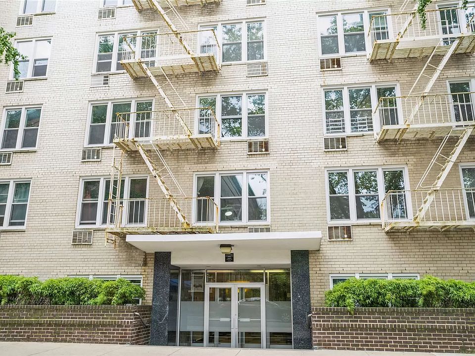 1st image of 52 Orange St #E