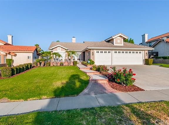 3rd image of 2381 Via Pacifica