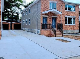 11542 175th St, Jamaica, NY 11434