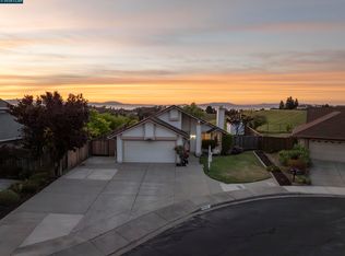 2413 Christian Ct, Pinole, CA 94564