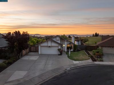 2413 Christian Ct, Pinole, CA, 94564