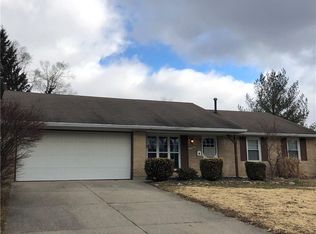 1740 Marinette Dr, Springfield, OH 45503