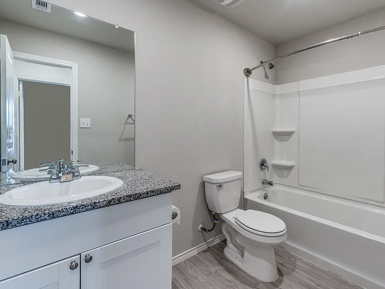 10535 Hammock Hl — Photo 16