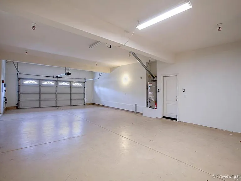 15175 Palomino Valley Pl — Photo 26
