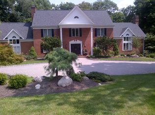 708 Galloping Hill Rd, Franklin Lakes, NJ 07417