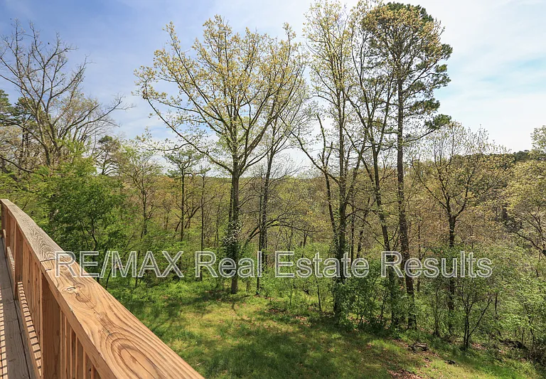 42 Hope Dr — Photo 34