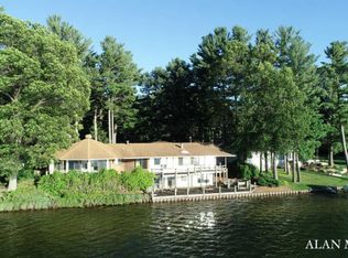 6343 Buena Vista Ct NE, Rockford, MI