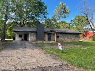 488 Bob White Rd, Longview, TX 75605
