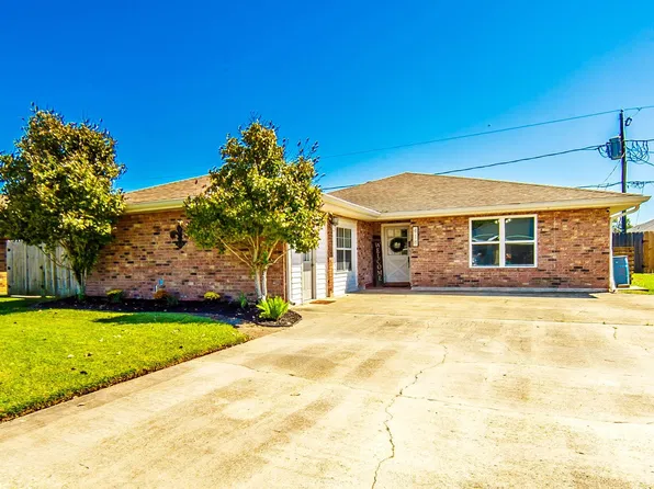 418 Walker Dr, Houma, LA 70364