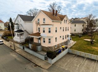 113 Dover St, Fall River, MA 02721