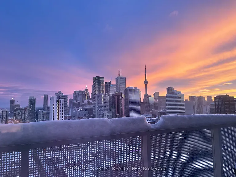 89 McGill St #2809 — Photo 12