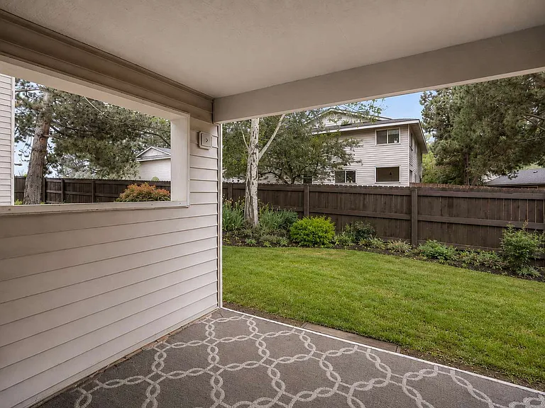 1801 NE Purcell Blvd #11 — Photo 6