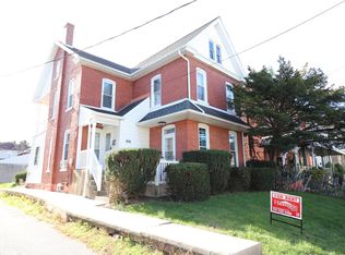 121 Washington Ave UNIT 2, Ephrata, PA 17522