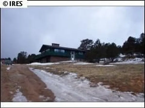 640 Whispering Pines Dr, Estes Park, CO 80517