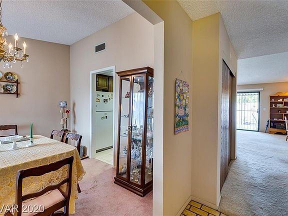 5th image of 1840 Hallwood Dr