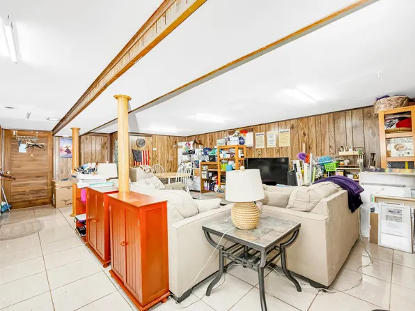 65-32 170th Street image 7 of 27