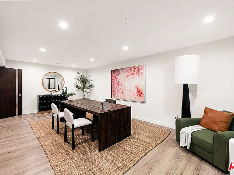 3116 Elvido Dr — Photo 30